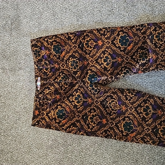 Urban Outfitters Velvet Flare Pants Size 4 - Picture 2 of 4